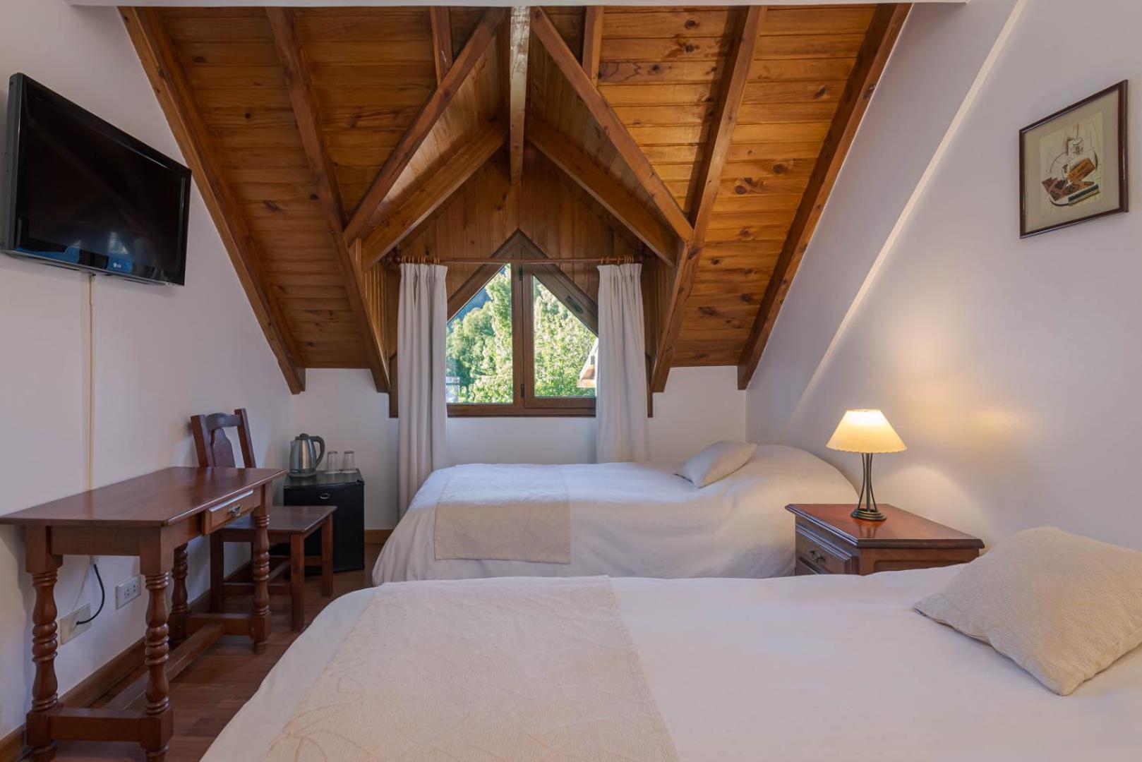 Le Chatelet Hotel